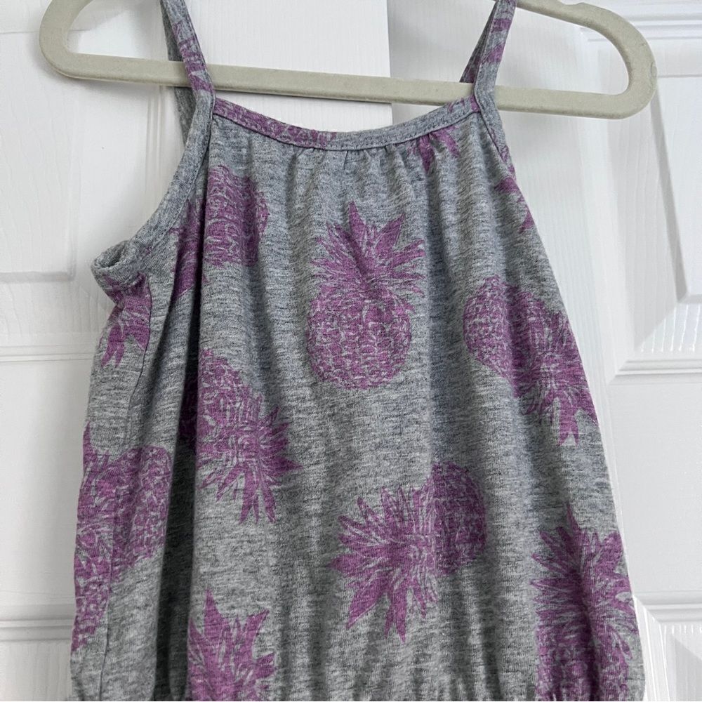 Baby Gap Sleeveless Pineapple Print Romper Toddler 4 Yrs Grey EUC - Picture 2 of 5